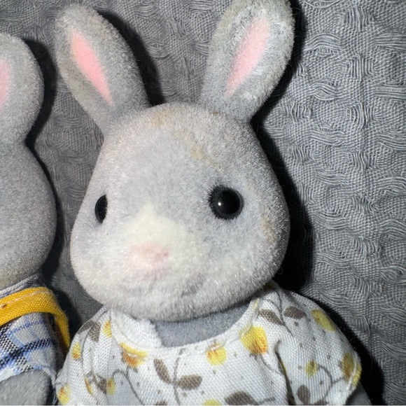 Calico Critters Bunnies - Picture 8 of 10